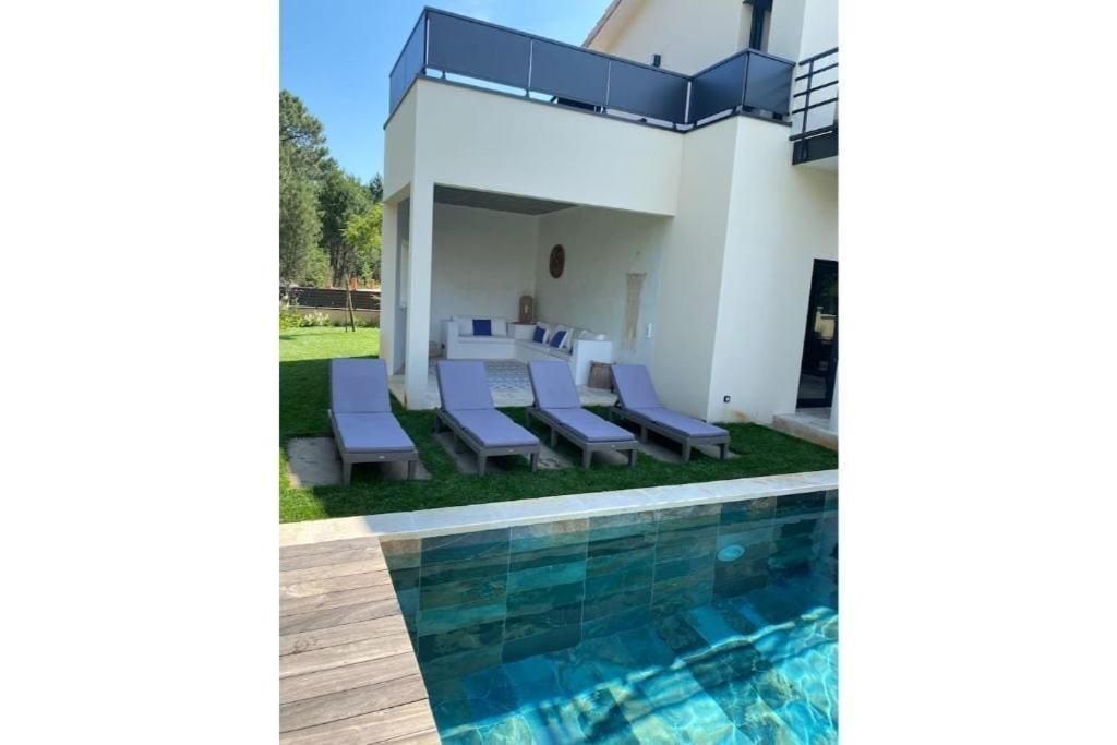 La Villa Des Trois Pins Andernos-les-Bains Exterior photo